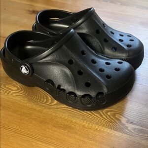 Kids Crocs  Baya Clogs (size1)